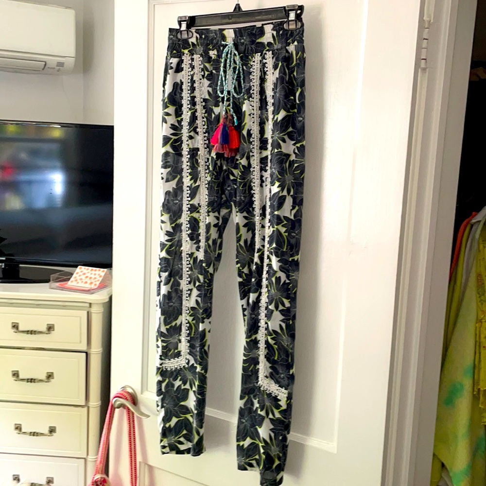 Taj embroidered pants